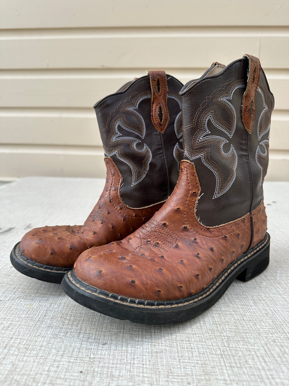 Roper women’s cowboy Brown Ostrich style Western Boots 6.5 size